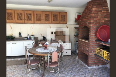 Casa de Condomínio à venda com 3 quartos, 261m² em Santa Maria, São Caetano do Sul