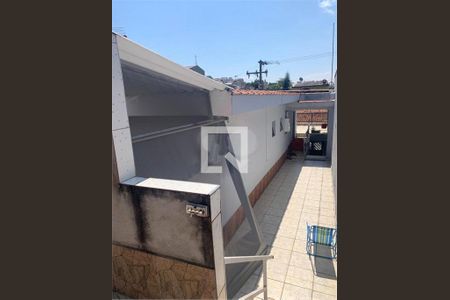 Casa à venda com 3 quartos, 300m² em Utinga, Santo André
