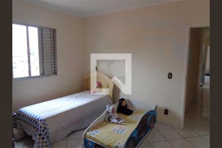Casa à venda com 4 quartos, 234m² em Vila Claudio, Santo André