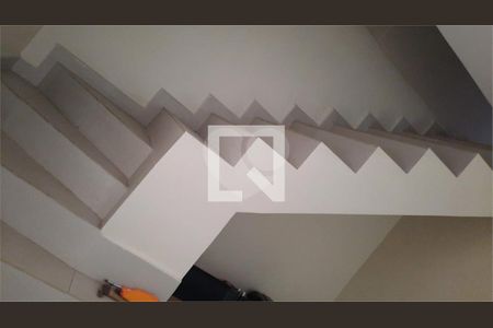 Casa à venda com 4 quartos, 364m² em Utinga, Santo André