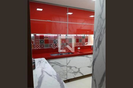 Casa à venda com 2 quartos, 100m² em Vila Metalúrgica, Santo André