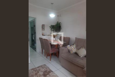 Casa à venda com 3 quartos, 120m² em Vila Carrão, São Paulo