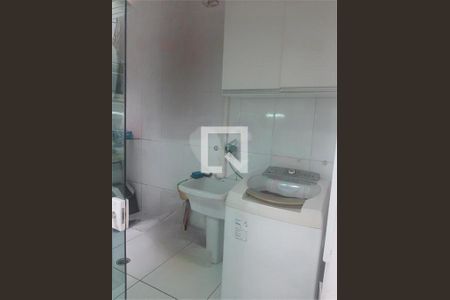 Casa à venda com 3 quartos, 120m² em Vila Carrão, São Paulo