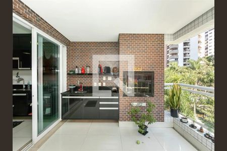 Apartamento à venda com 3 quartos, 171m² em Vila Santo Estevão, São Paulo