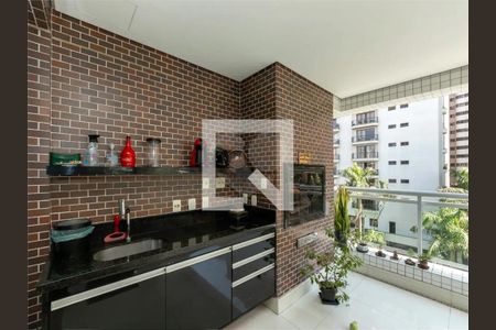 Apartamento à venda com 3 quartos, 171m² em Vila Santo Estevão, São Paulo