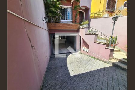 Casa à venda com 3 quartos, 192m² em Jardim Textil, São Paulo