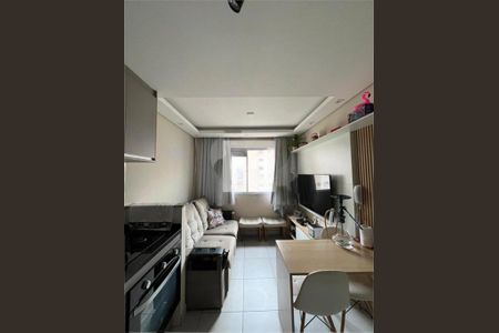 Apartamento à venda com 2 quartos, 32m² em Parque Fongaro, São Paulo