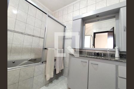 Casa à venda com 3 quartos, 178m² em Vila Darli, São Paulo