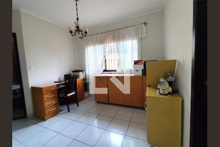 Casa à venda com 3 quartos, 178m² em Vila Darli, São Paulo