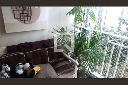 Apartamento à venda com 3 quartos, 75m² em Vila Paulo Silas, São Paulo