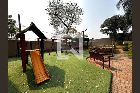 Apartamento à venda com 3 quartos, 75m² em Vila Paulo Silas, São Paulo