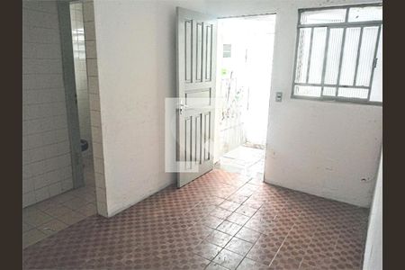 Casa à venda com 3 quartos, 260m² em Jardim Teresa, São Paulo
