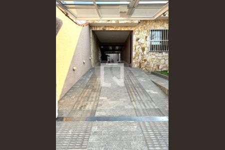 Casa à venda com 2 quartos, 240m² em Vila Divina Pastora, São Paulo