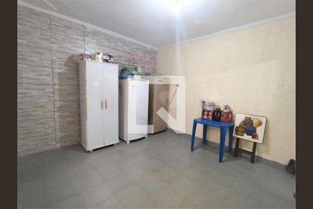 Casa à venda com 4 quartos, 160m² em Vila Ivg, São Paulo