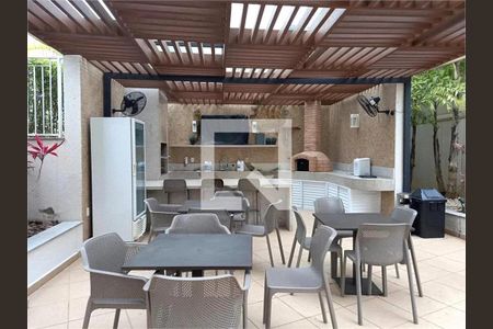 Apartamento à venda com 2 quartos, 77m² em Alto de Pinheiros, São Paulo