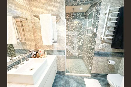 Apartamento à venda com 2 quartos, 130m² em Jardim Europa, São Paulo