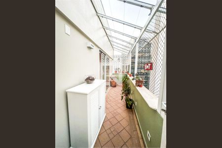 Apartamento à venda com 2 quartos, 130m² em Jardim Europa, São Paulo