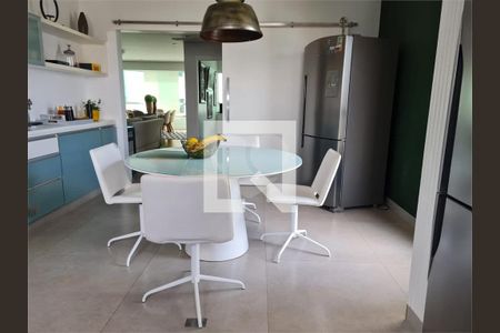 Apartamento à venda com 3 quartos, 190m² em Campo Belo, São Paulo