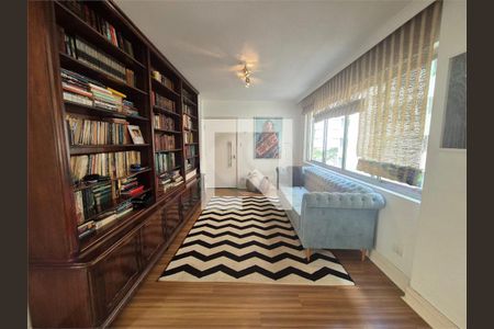 Apartamento à venda com 3 quartos, 145m² em Itaim Bibi, São Paulo