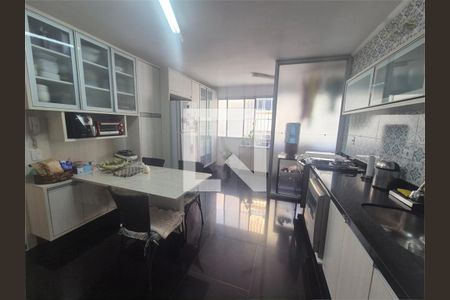 Apartamento à venda com 3 quartos, 140m² em Itaim Bibi, São Paulo