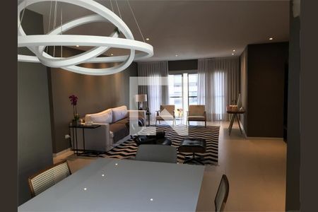 Apartamento à venda com 4 quartos, 214m² em Itaim Bibi, São Paulo