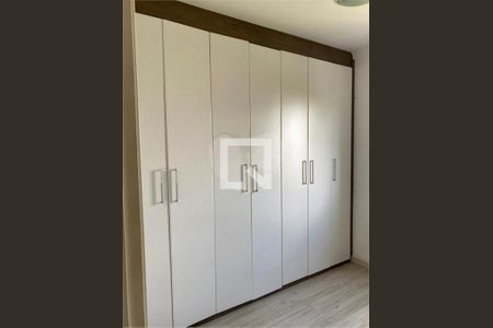 Apartamento à venda com 2 quartos, 57m² em Umuarama, Osasco