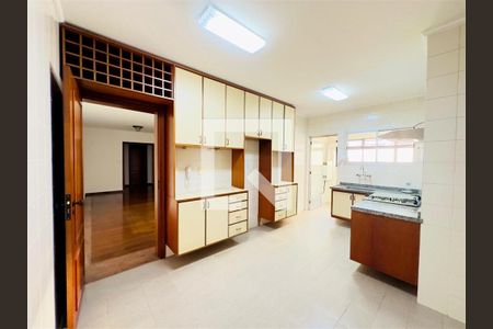 Apartamento à venda com 3 quartos, 138m² em Perdizes, São Paulo