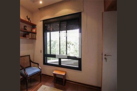 Apartamento à venda com 3 quartos, 190m² em Morumbi, São Paulo