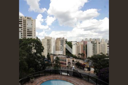 Apartamento à venda com 3 quartos, 190m² em Morumbi, São Paulo