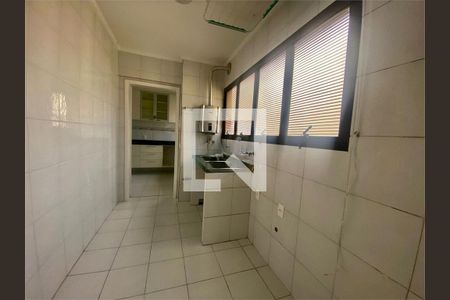Apartamento à venda com 3 quartos, 198m² em Itaim Bibi, São Paulo