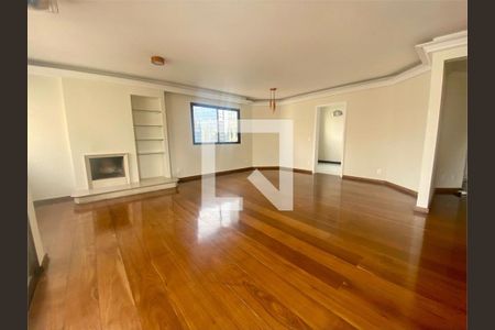 Apartamento à venda com 3 quartos, 198m² em Itaim Bibi, São Paulo