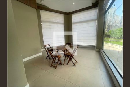 Apartamento à venda com 3 quartos, 105m² em Vila Olímpia, São Paulo