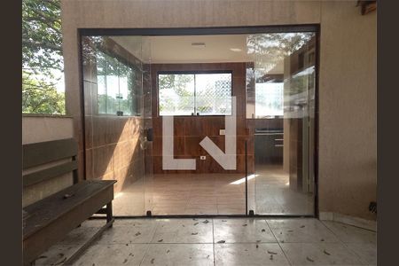 Casa à venda com 3 quartos, 158m² em Vila Pedra Branca, São Paulo