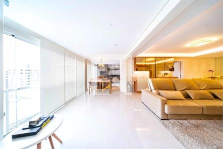 Apartamento à venda com 4 quartos, 204m² em Mooca, São Paulo