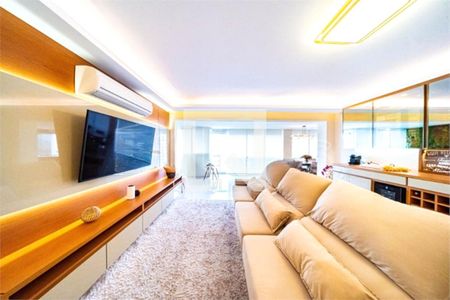 Apartamento à venda com 4 quartos, 204m² em Mooca, São Paulo