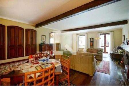 Casa à venda com 4 quartos, 576m² em Campo Belo, São Paulo