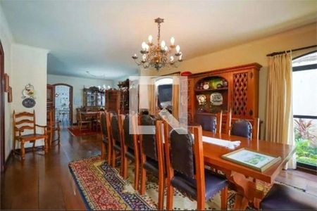 Casa à venda com 4 quartos, 576m² em Campo Belo, São Paulo