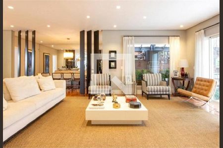 Casa à venda com 4 quartos, 341m² em Jardim Viana, São Paulo