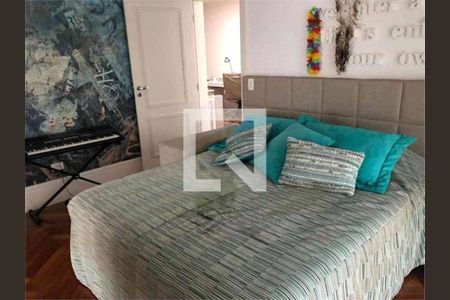 Casa à venda com 4 quartos, 550m² em Alphaville Residencial Um, Barueri