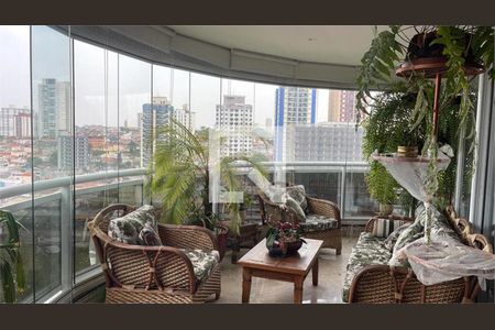 Apartamento à venda com 3 quartos, 201m² em Jardim Analia Franco, São Paulo