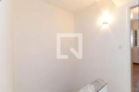 Casa à venda com 2 quartos, 136m² em Chora Menino, São Paulo