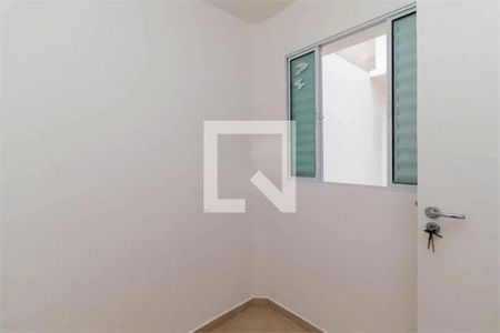 Casa à venda com 2 quartos, 136m² em Chora Menino, São Paulo