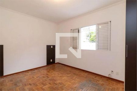 Casa à venda com 2 quartos, 136m² em Chora Menino, São Paulo