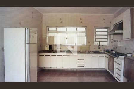 Casa à venda com 5 quartos, 272m² em Cidade Vargas, São Paulo