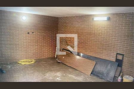 Casa à venda com 5 quartos, 272m² em Cidade Vargas, São Paulo