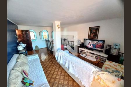 Casa à venda com 3 quartos, 182m² em Vila Brasilio Machado, São Paulo