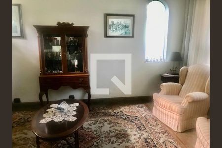 Casa à venda com 3 quartos, 400m² em Alphaville, Santana de Parnaíba