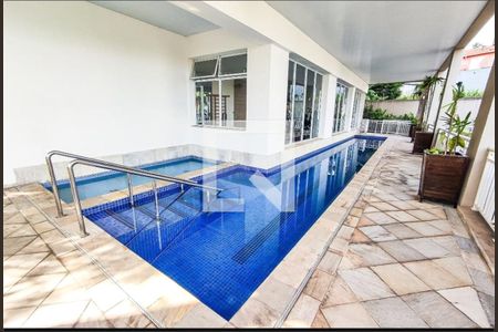 Apartamento à venda com 3 quartos, 140m² em Parque Reboucas, São Paulo