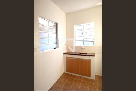 Casa à venda com 3 quartos, 270m² em Vila Baruel, São Paulo