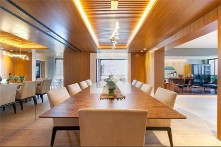 Apartamento à venda com 3 quartos, 631m² em Cerqueira César, São Paulo